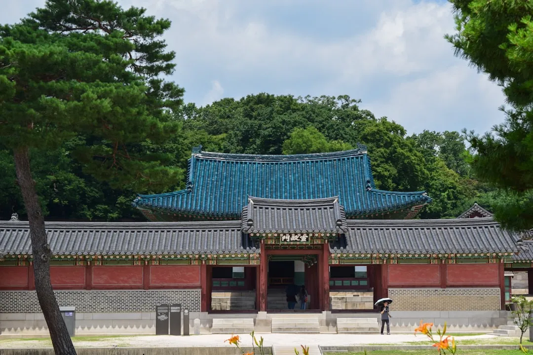 교육기관 홈페이지 제작에서 수강 문의를 만드는 페이지 구성