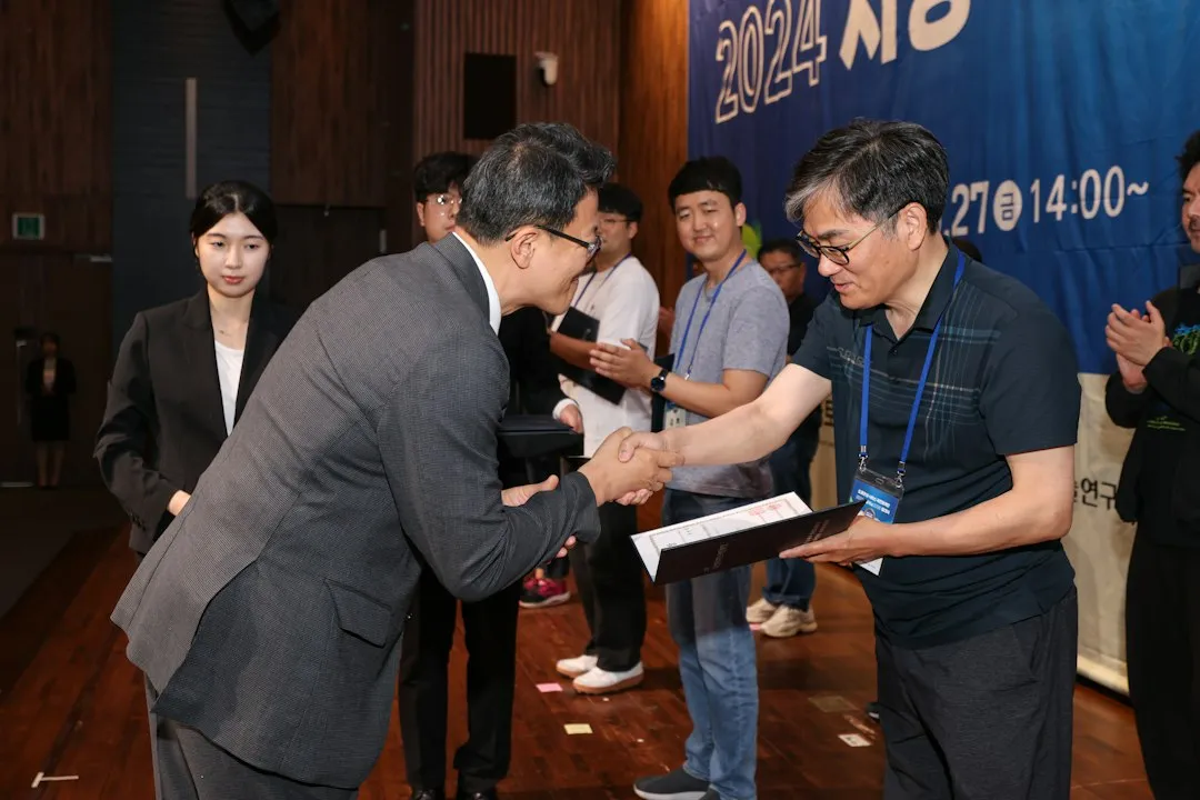 홈페이지 제작 후 관리자 권한이 없다면: 도메인·계정·원본 인수인계 체크리스트