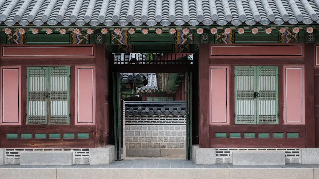 B2B 기업 홈페이지가 영업 문의를 만드는 콘텐츠 구조